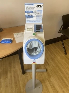 blood pressure machine