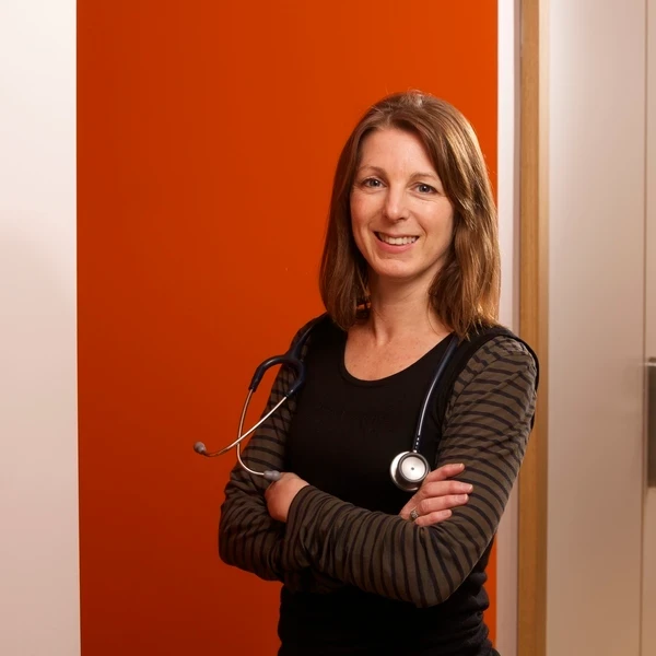 Dr Lucy Andrews