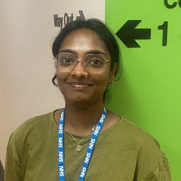 Dr Louci Sridaran